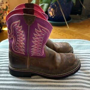 🪻🌸 Girl’s Ariat Cowboy Boots 🌸🪻